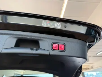 GLE 450 d 4M AMG +Multibeam+NAVI+DAB+AHK+360°+