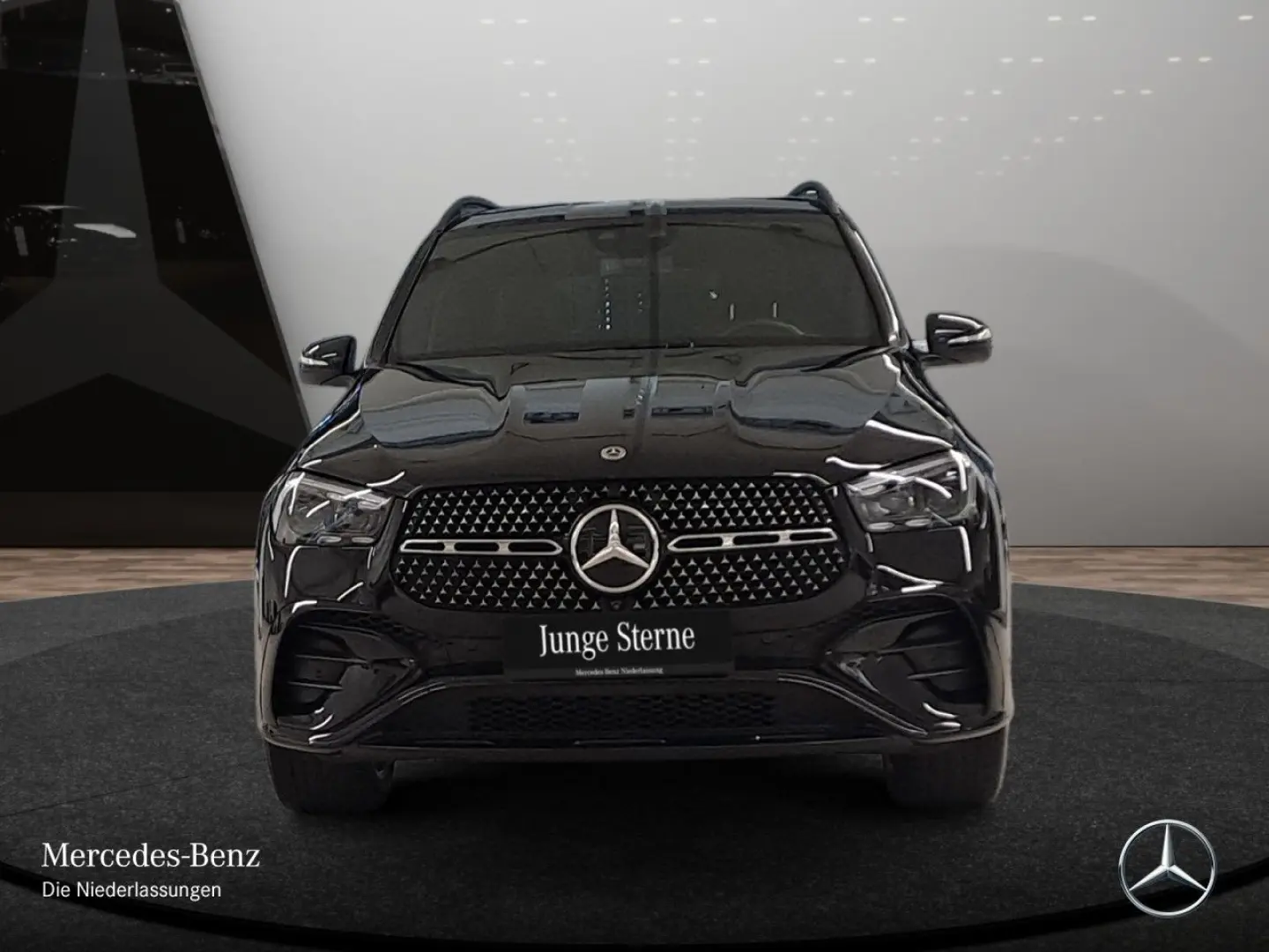 GLE 450d 4M AMG Premium+/Nigh/Dist/AirM/AHK/Pano