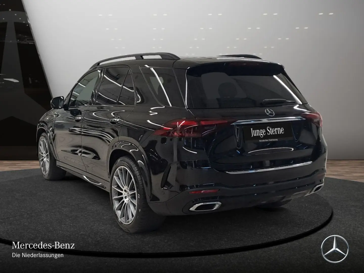 GLE 450d 4M AMG Premium+/Nigh/Dist/AirM/AHK/Pano