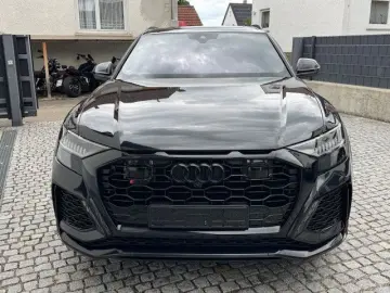 RSQ8 4.0 TFSI quattro Keramik Carbon AHK 305 kmh