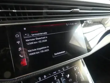 RSQ8 4.0 TFSI quattro Keramik Carbon AHK 305 kmh