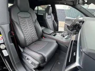 RSQ8 4.0 TFSI quattro Keramik Carbon AHK 305 kmh