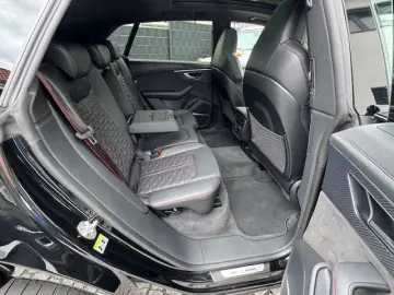 RSQ8 4.0 TFSI quattro Keramik Carbon AHK 305 kmh
