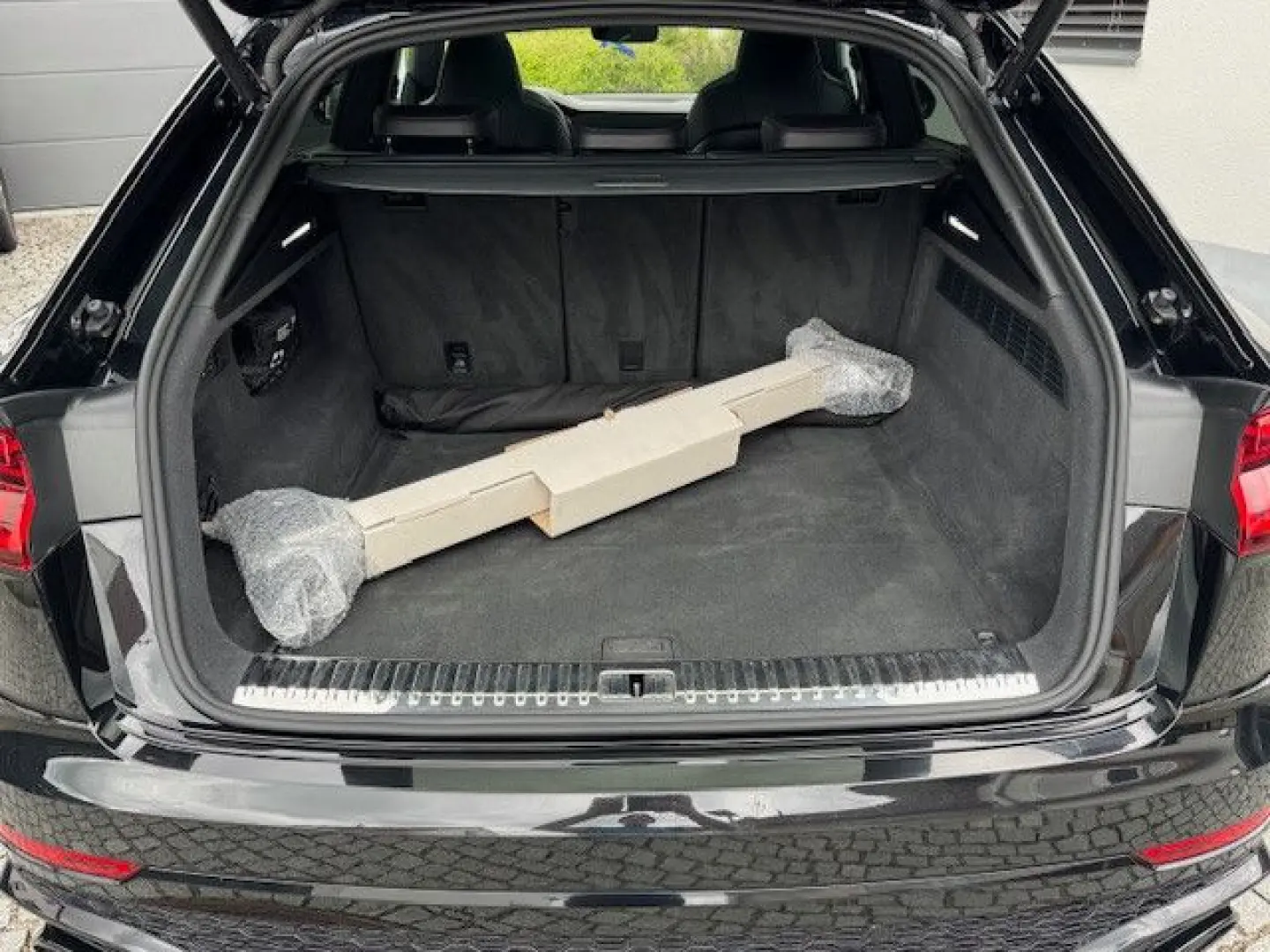 RSQ8 4.0 TFSI quattro Keramik Carbon AHK 305 kmh