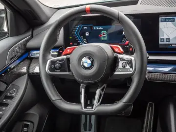 M5 xDrive AHK+B&W+CARBON+V-MAX