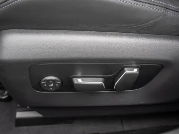 M5 xDrive AHK+B&W+CARBON+V-MAX