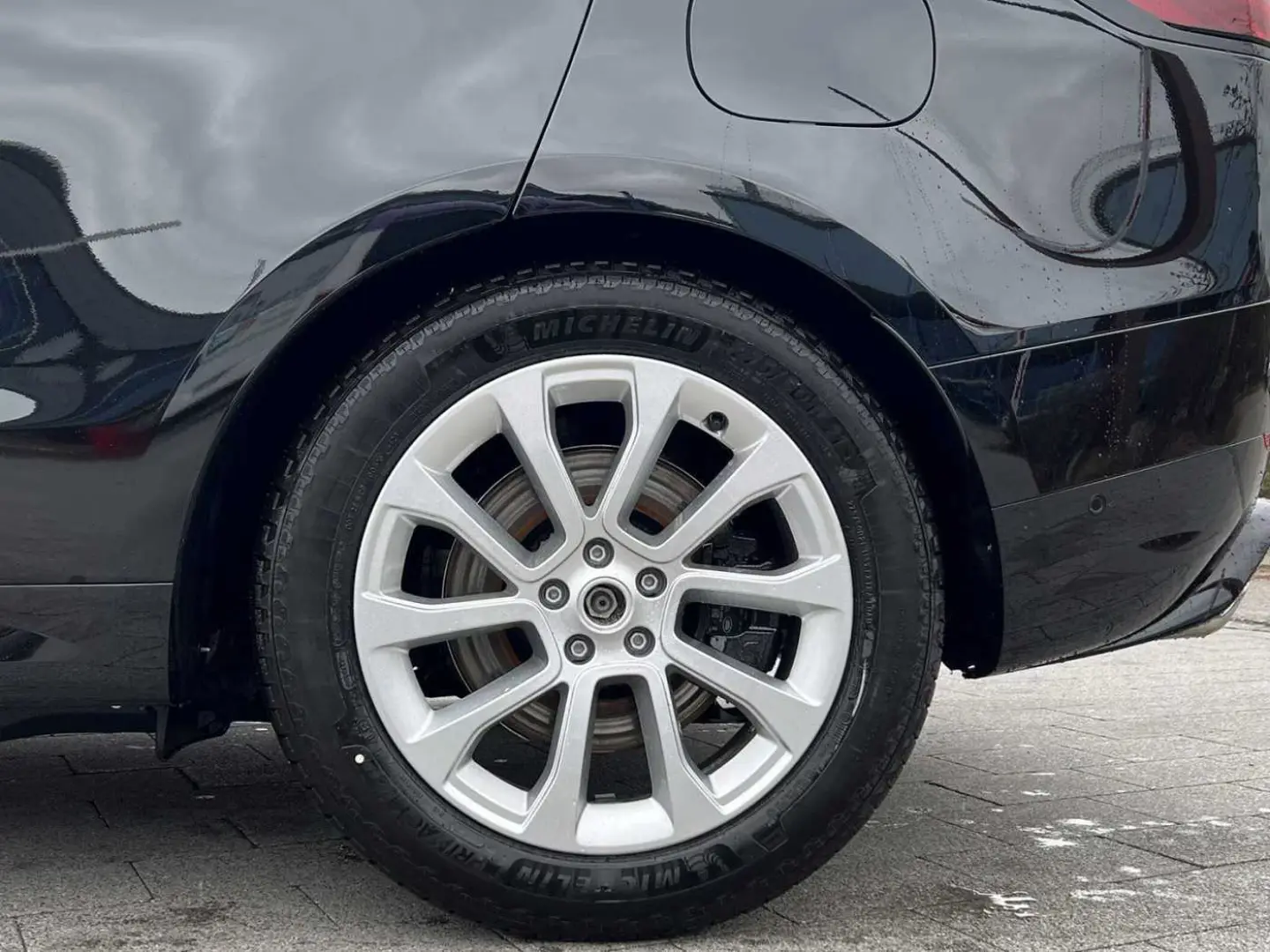 Land Rover Range Rover Sport P460e Hybrid Dynamic SE
