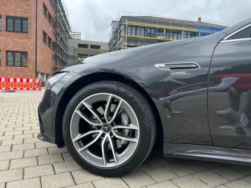 AMG GT 4-trg. 43 4Matic+*Pano*360°*Distr.*AHK
