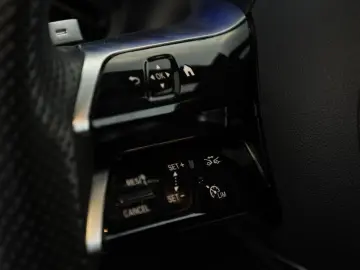 GLC 300 4M AMG Premium Plus DIGITAL Pano HUD 360
