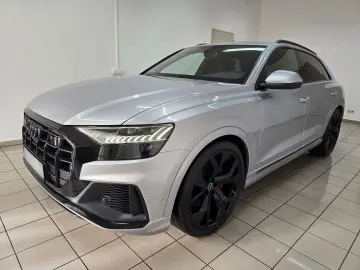 SQ8 4.0 TFSI qu. Matrix Pano B&O Sthzg S Sitz 23