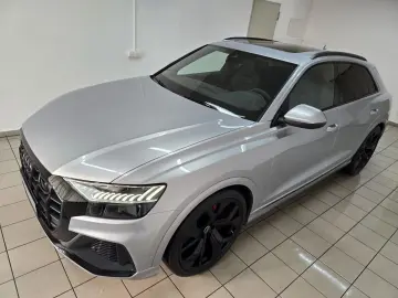 SQ8 4.0 TFSI qu. Matrix Pano B&O Sthzg S Sitz 23