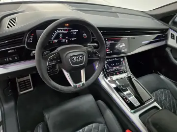 SQ8 4.0 TFSI qu. Matrix Pano B&O Sthzg S Sitz 23