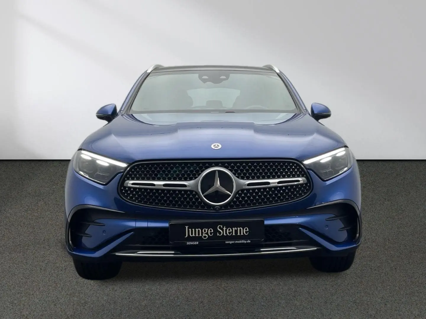 GLC 300 d 4M AMG-Line Pano Digital-Light 360°-K.