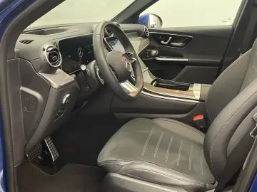 GLC 300 d 4M AMG-Line Pano Digital-Light 360°-K.