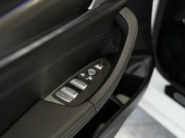 X4 xDrive 30i M Sport Laser Panorama ACC HUD