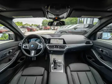 M340i xDrive Auto LED/VIRTUAL/KAMERA/TOP