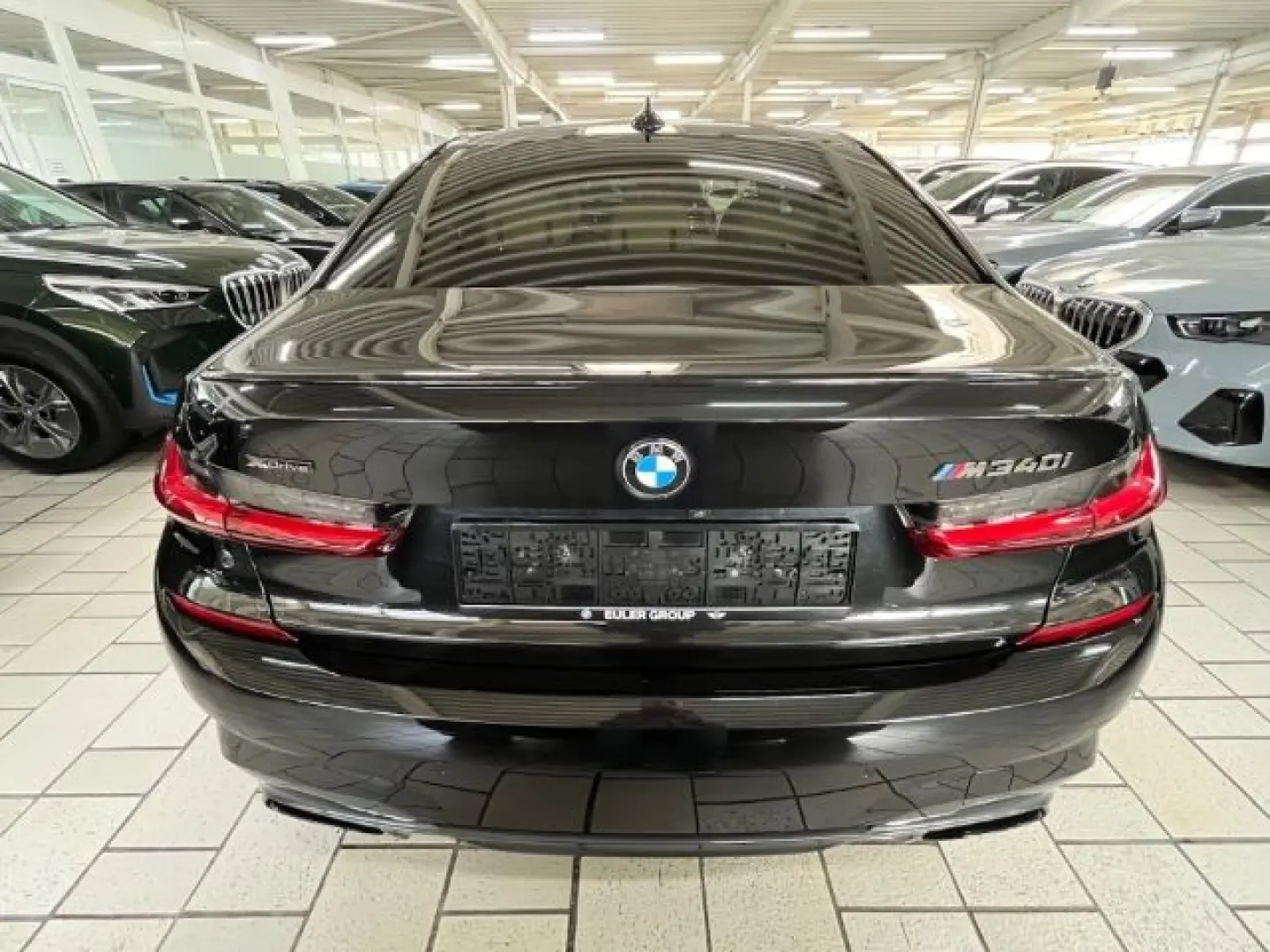 M340i xDrive A Sportpaket HUD SHZ Navi DA Memory