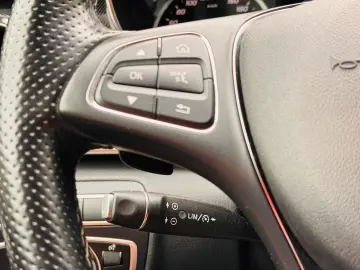 V 250 d Edition kompakt AHK Navi LED Kamera