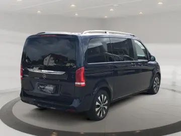 V 220 d **Navi,KlimaA,SHZ,R-Cam,Sport