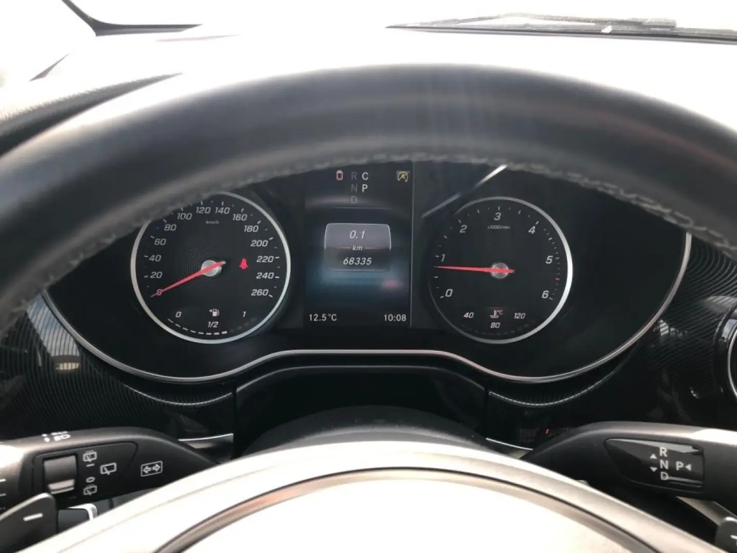 V 220 d **Navi,KlimaA,SHZ,R-Cam,Sport