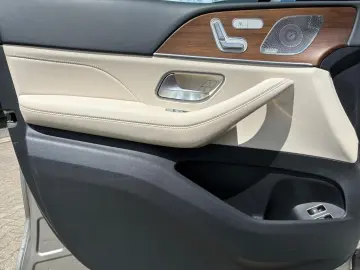 GLE 350 e 4M AMG Night Pano Burmester StandHz