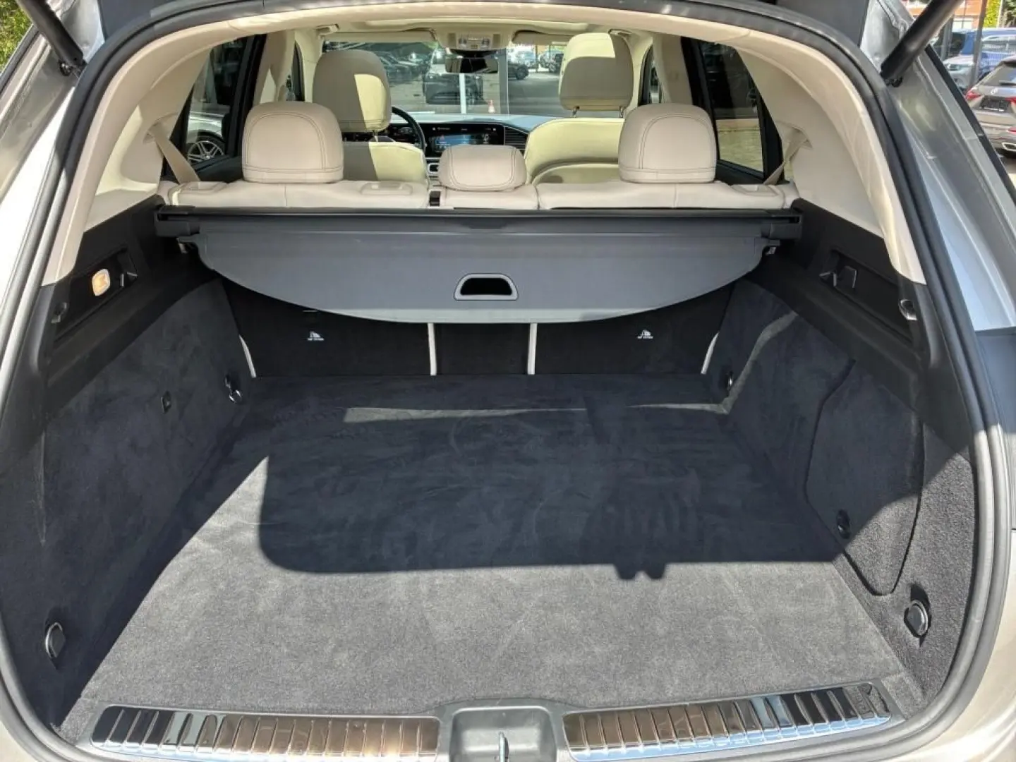 GLE 350 e 4M AMG Night Pano Burmester StandHz