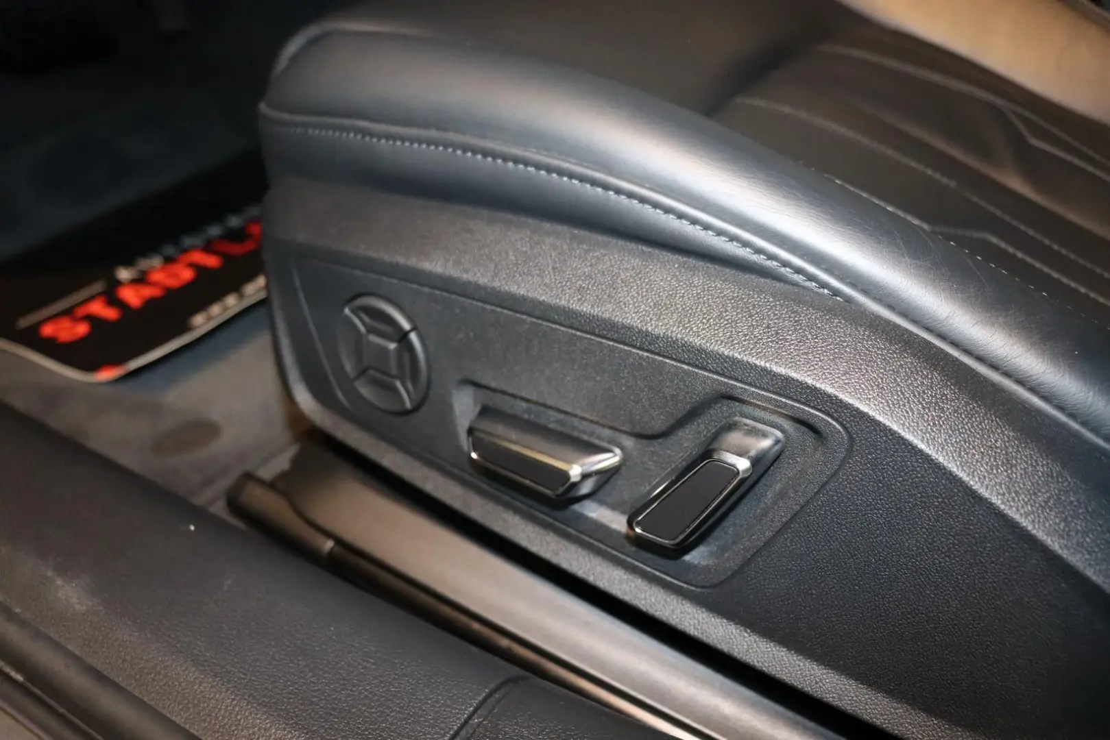 A6 40 TDI sport S-Line MATRIX*AHK*CAM