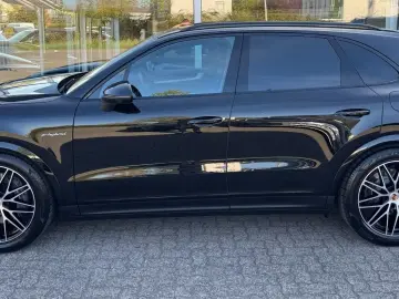 Cayenne E-Hybrid*MATRIX*PANO*360°KAM*LUFT*SOFT*