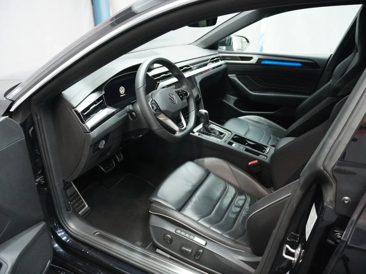 Arteon Shooting Brake R-Line 4M/Standhz/Matrix/