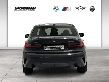 320i xDrive Limousine M Sportpaket Navi eSitze