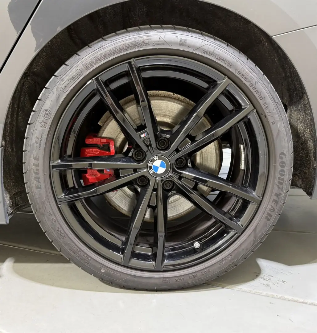320i xDrive Limousine M Sportpaket Navi eSitze