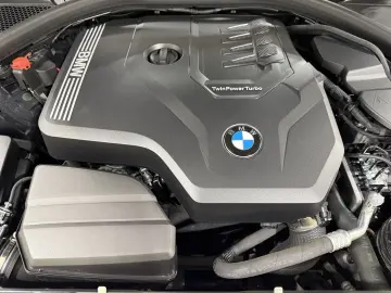 320i xDrive Limousine M Sportpaket Navi eSitze