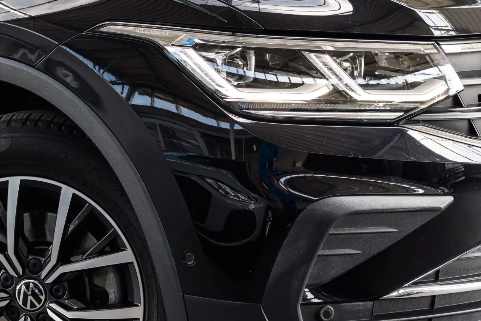 Tiguan Life 1.5 DSG +MATRIX+AHK+KAMERA+KEYLESS+N