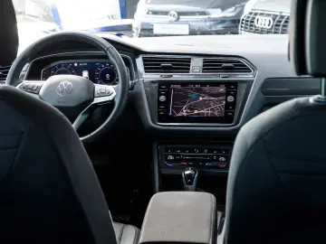 Tiguan Life 1.5 DSG +MATRIX+AHK+KAMERA+KEYLESS+N