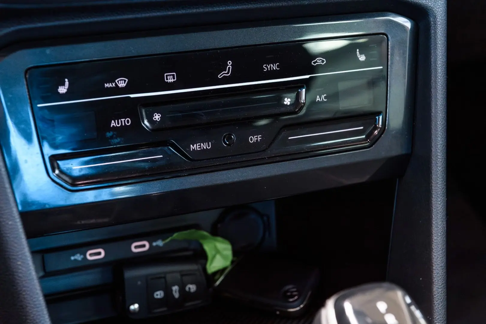 Tiguan Life 1.5 DSG +MATRIX+AHK+KAMERA+KEYLESS+N