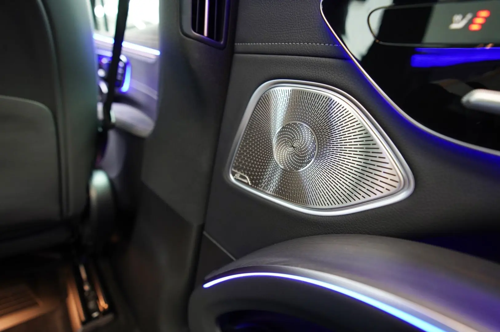 EQS 450+ SUV ! ELECTRIK ART PREMIUM PAKET !