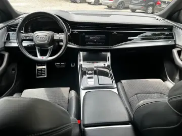 SQ8 4.0 TFSI quattro