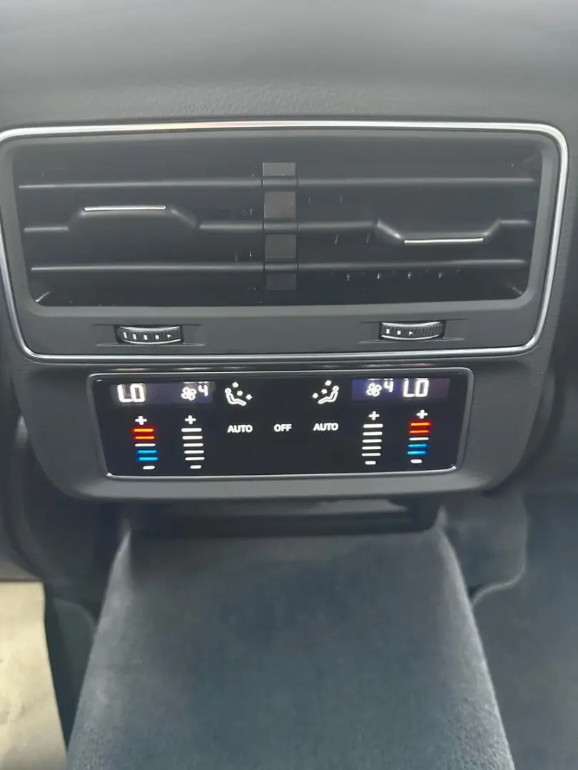 SQ8 4.0 TFSI quattro