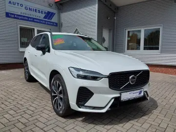 XC60 B4 D AWD Plus Dark ACC AHK LED SHZ PDC N...
