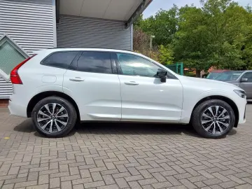 XC60 B4 D AWD Plus Dark ACC/AHK/LED/SHZ/PDC/N...