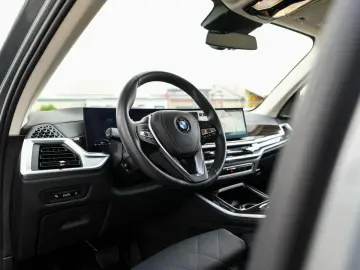 X5 xDrive30d AHK ACC H&K StdHz SCA KomSitze 360°