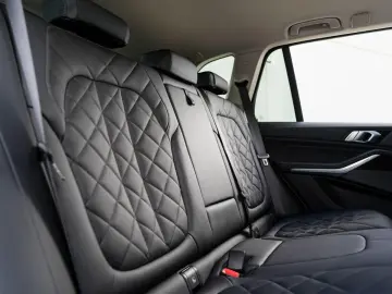 X5 xDrive30d AHK ACC H&K StdHz SCA KomSitze 360°
