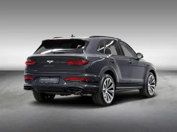 Bentayga Azure V8 |Black Line|Touring Spec|22