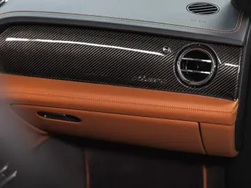 Bentayga Azure V8 |Black Line|Touring Spec|22