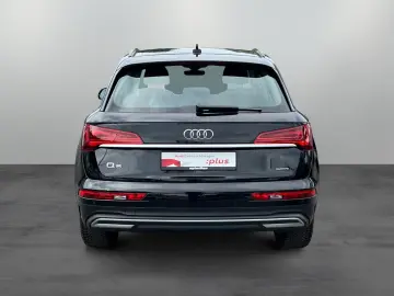 Q5 50 TFSIe quattro S-tronic / AHK, MMI-Navi, PD