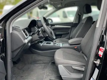 Q5 50 TFSIe quattro S-tronic / AHK, MMI-Navi, PD