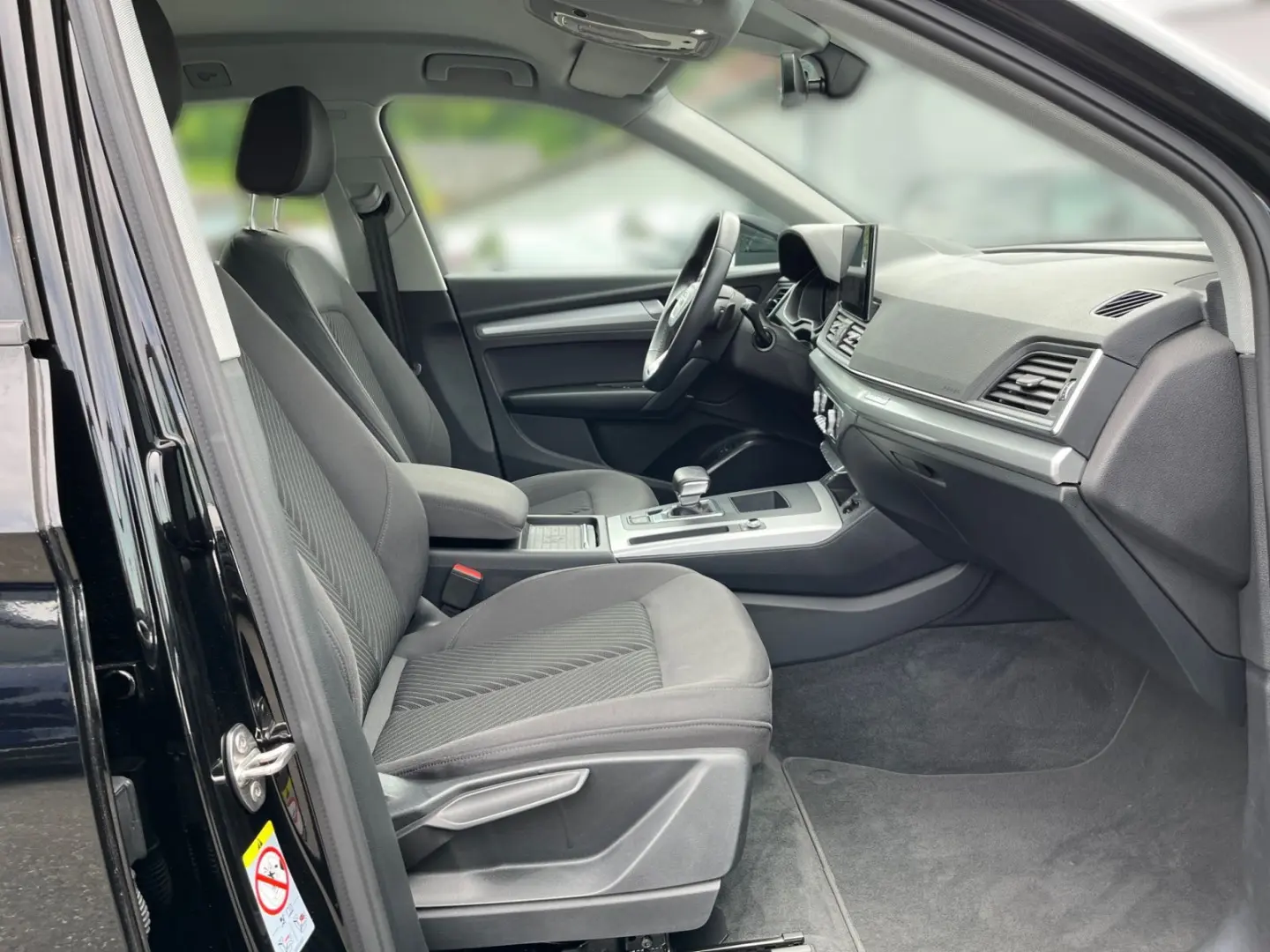 Q5 50 TFSIe quattro S-tronic / AHK, MMI-Navi, PD