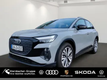 Q4 50 e-tron quattro Pano MMI Navi AHK Optikpak.