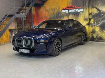 740d xDrive M Sport~PANO SKY~KAMERA 360~HEAD-UP