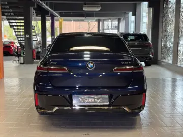 740d xDrive M Sport~PANO SKY~KAMERA 360~HEAD-UP